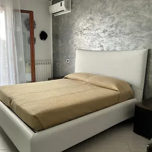 https://casa-vacanza-il-vicoletto.sicilyhotelsitaly.net